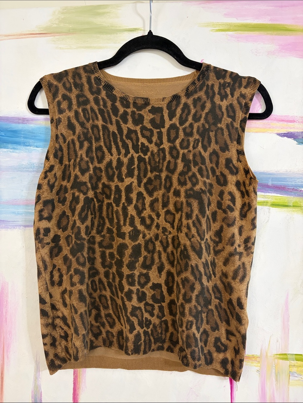 Leopard Print Sleeveless Knit Top - Brown